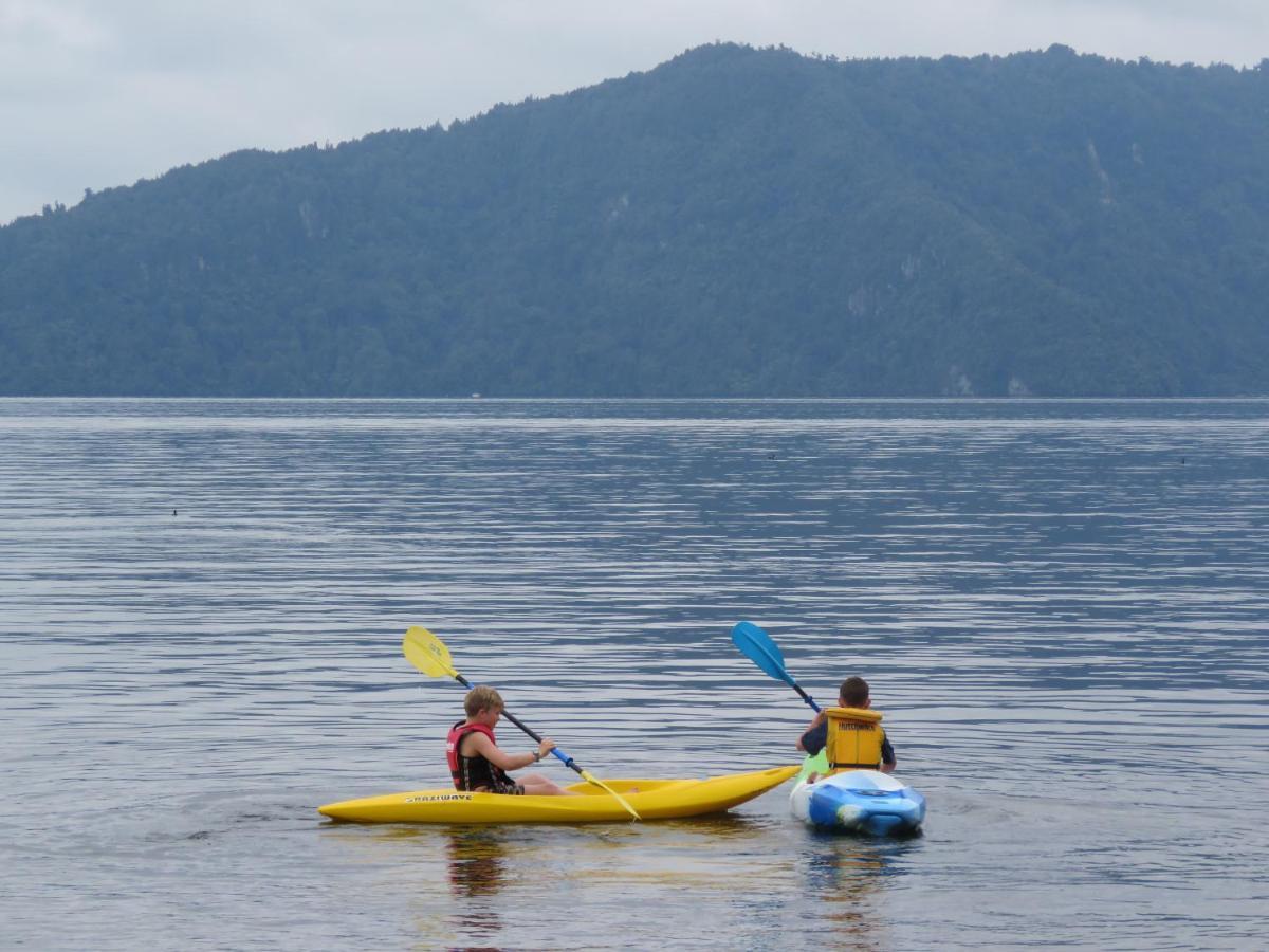 Lake Rotoiti Lakehouse Retreat Роторуа Екстер'єр фото